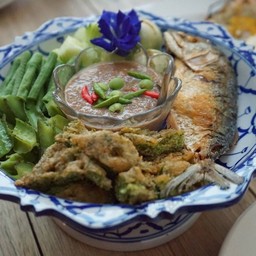 ชุดน้ำพริกกะปิปลาทู