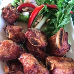 แหนมซี่โครงหมู