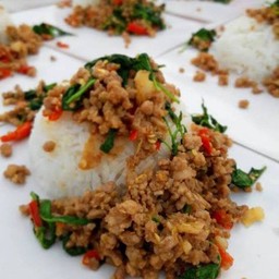 กระเพราหอมจับกัง