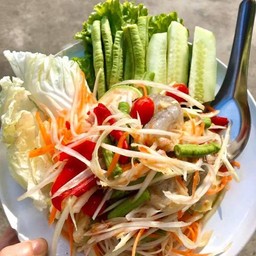 ส้มตำกุ้งสด