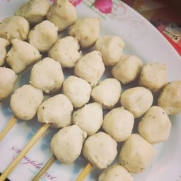 ลูกชิ้นปิ้งคุณนิด