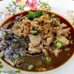 ก๋วยเตี๋ยวเรือแม่เล็ก ซอยจารุสังข์1