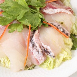 เนื้อปลาเก๋ามังกรหม้อไฟ