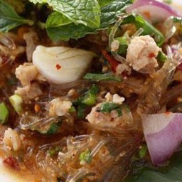 ลาบวุ้นเส้น