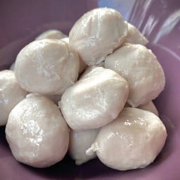 ลูกชิ้นหมู แท้