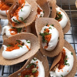 ขนมเบื้อง ใส้เค็ม ครีมเยอะ(ได้ 9 ชิ้น)