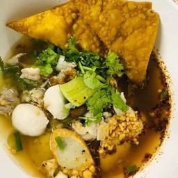 ร้านก๋วยเตี๋ยวหมูต้มยำ(แม่ไพ)