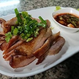 คอหมูย่าง