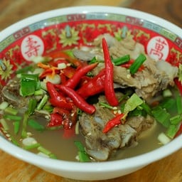 ร้านก๋วยเตี๋ยวเล้งต้มยำ-โพธิ์สามต้น