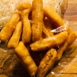 ปาท่องโก๋