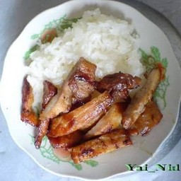 ข้าวราด หมูแดดเดียวทอด