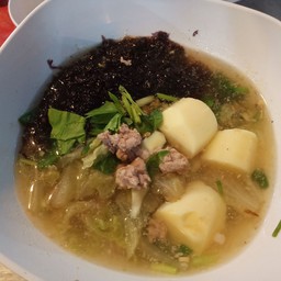 ต้มจืดเต้าหู้หมูสับสาหร่าย