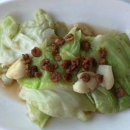 กะหล่ำปลีทอดน้ำปลา