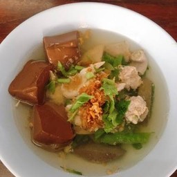 เกาเหลา ต้มเลือดหมู จ่ากบ