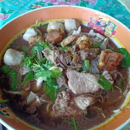 ป๋าหม่ำ ก๋วยเตี๋ยวหมูน้ำตก