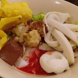 ก๋วยเตี๋ยวเย็นตาโฟเครื่องปลา