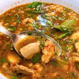 ต้มแซบเนื้อ