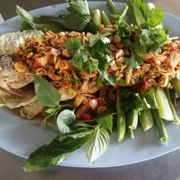 ปลากะพงลุยสวน