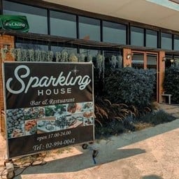 อาหารตามสั่ง (Sparkling House)