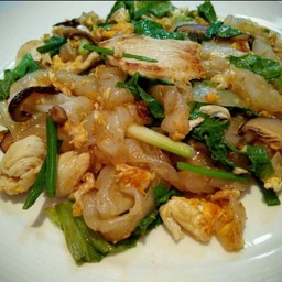 ก๋วยเตี๋ยวคั่ว