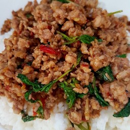 ข้าวกะเพราหมูสับ