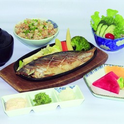 ชุดปลาซาบะย่างซีอิ้ว