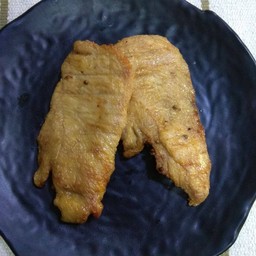 อกไก่ย่างพริกไทดำ