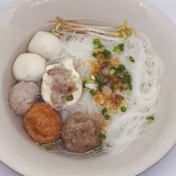 ก๋วยเตี๋ยวแคะ (ธรรมดา)