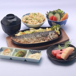 ชุดสเต็กปลาซาบะ