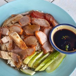 ข้าวหมูแดง