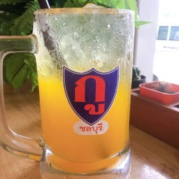 เสาวรสโซดา (Passion Fruit syrup with Soda)