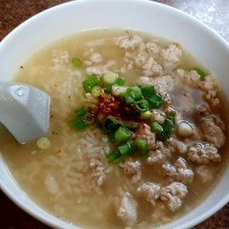 ข้าวต้มหมู พิเศษ