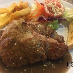 1.3 หมูสันในพริกไทยดำ 149 บาท