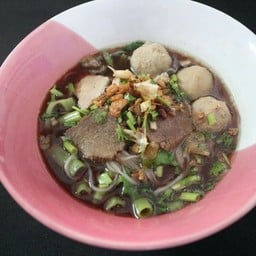 ก๋วยเตี๋ยวโกเด้ง แยกวิสุทธิกษัตริย์