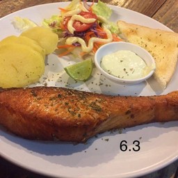 6.3 ปลาแซลมอนทาท่าซอส 199บาท