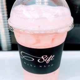 นมเย็น ( Iced Shaken Milk )