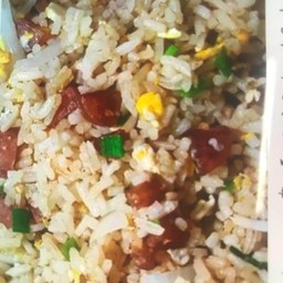 ข้าวผัดกุนเชียง