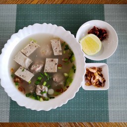 ก๋วยจั๊บอุบล