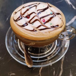 เปปเปอร์มิ้นต์ มอคค่า ร้อน 8 ออนซ์.