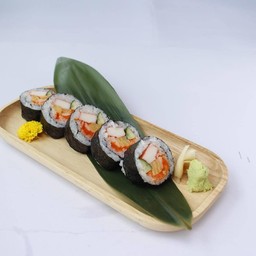 ฟูโตมากิ