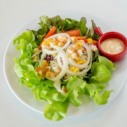 สลัดผักสด