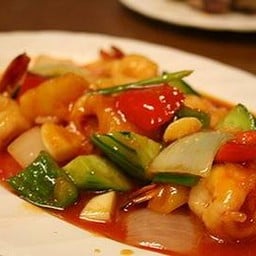 ผัดเปรี้ยวหวานทะเล