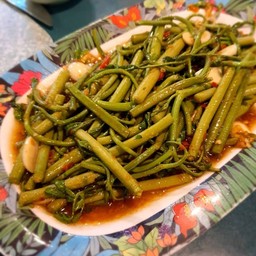 ผัดผักกะเฉด