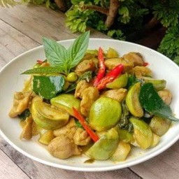 ผัดเขียวหวานหมู