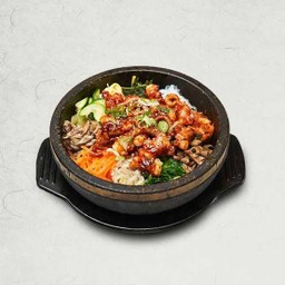 ข้าวยำปลาหมึก(นักจี ดลโซลบัป)