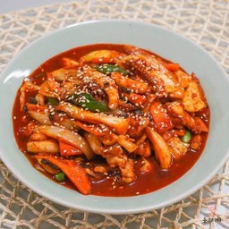 ผัดปลาหมึก(โอจิงอ โบกึม)