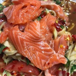 ตำปลาแซลมอนปลาร้า