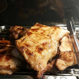 คอหมูย่าง