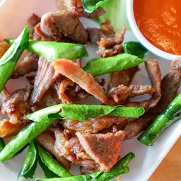 หมูแดดเดียว