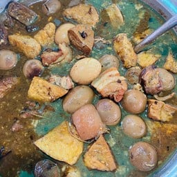 ข้าวแกงแฟลตตำรวจ (มหาชัย)